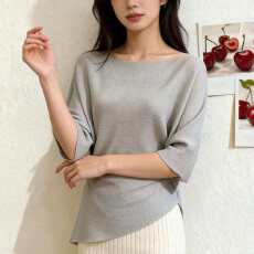 批发韩系温柔风针织短袖T恤女夏季时尚一字领斜肩设计<b class='q'>不规则</b>下摆上衣