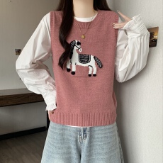 批发大码女装两件套卡通小马提花针织马甲背心女套头圆领百搭衬衫打底