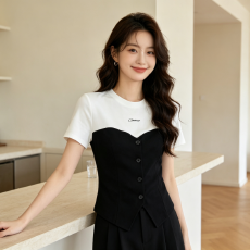 批发大码女装设计感假两件短袖T恤<b class='q'>胖</b><b class='q'>MM</b>显瘦不规则百搭遮肚子上衣<b class='q'>胖</b><b class='q'>mm</b>