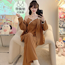 批发德绒睡衣女秋冬季甜美吊带带胸垫长袖长裤加肥220斤三件套家居<b class='q'>服</b>