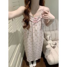 批发云朵棉睡衣女夏季吊带甜美可爱带胸垫中长款宽松睡裙家居服