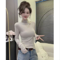 批发2025秋冬半高领钉珠长袖上衣女设计感百搭镂空<b class='q'>T</b><b class='q'>恤</b>