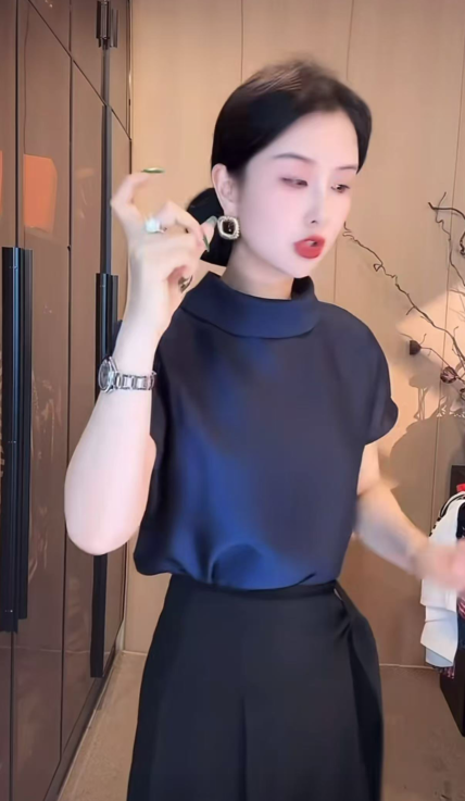 새로운 연령 감소 슬림해 보이는 맨위 외국 가스 다용도 여름 패션 맨위 디자인 센스