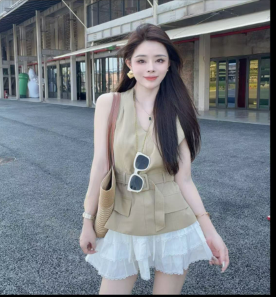 여름 새로운 패션 캐주얼 외국 가스 레이스업 허리 수축 슬림해 보이는 민소매 맨위