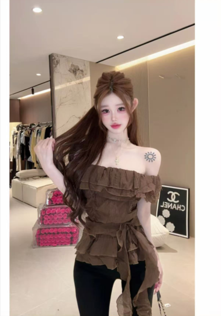 여름 오프숄더 레이스 조각 몸매 가꾸기 슬림해 보이는 다용도 맨위 여성