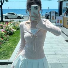 批发2026春季韩版温柔麻花蕾丝拼接系带喇叭袖包芯纱<b class='q'>针织衫</b>上衣