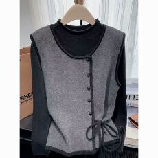 批发<b class='q'>大码</b>秋季绝美套装女减龄别致马甲打底衫搭配复古遮肉牛仔裤三件套