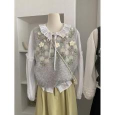 批发秋<b class='q'>冬</b>季新款韩系甜美立体花朵针织马甲女宽松慵懒风时尚叠穿背心潮