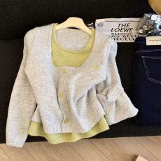 批发韩系假两件针织衫女秋季设计感撞色绝美百搭减龄遮肉显瘦长袖上衣