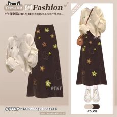 批发小个子短款宽松破洞长袖针织毛衣秋<b class='q'>冬</b>季优雅复古花朵半身裙两件套