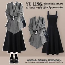 批发<b class='q'>冬</b>季轻熟风一整套穿搭法式交叉毛衣女高级感收腰吊带连衣裙两件套