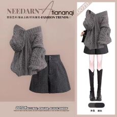 批发韩系穿搭一整套2025新款宽松慵懒针织<b class='q'>毛衣</b>搭配气质显瘦短裤两件套