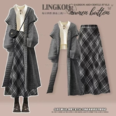 批发大码冬季洋气套装女减龄撞色外套针织毛衣搭显瘦格子半身裙三件套