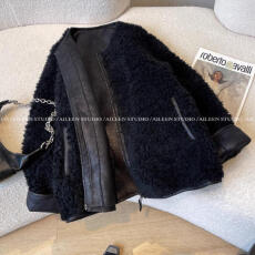 批发2025秋冬季新款高级感黑色设计感外套女装<b class='q'>通勤</b>风宽松加厚保暖上衣