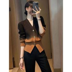 批发小个子渐变<b class='q'>针织</b><b class='q'>开衫</b>女秋冬轻奢高端巨好看减龄气质掐腰长袖上衣潮