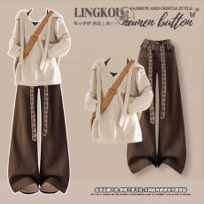 批发大码秋冬减龄<b class='q'>套装</b>女韩系小众复古卫衣减龄美拉德显瘦<b class='q'>牛仔</b>裤两件套