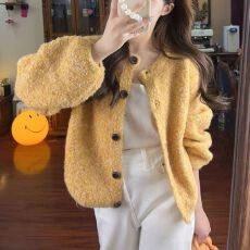 批发软糯慵懒风黄色毛衣女秋冬2025新款高级感<b class='q'>短款</b>针织<b class='q'>开衫</b>小香风外套
