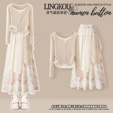 批发大码早秋甜美套装女减龄轻奢抽绳<b class='q'>T</b><b class='q'>恤</b>搭蕾丝拼接碎花半身<b class='q'>裙</b>两件套