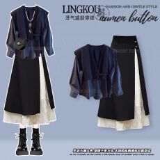 批发<b class='q'>大码</b>早秋休闲套装女设计感不撞款小众上衣搭高腰拼接半身裙两件套