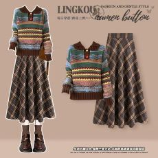 批发2025秋冬穿搭一整套洋气减龄<b class='q'>条纹</b>毛衣女搭配气质格子半身裙两件套