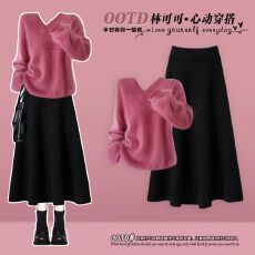 批发网红洋气炸街<b class='q'>女装</b>秋冬季爆款洋气毛衣搭配高级感显瘦半身裙两件套