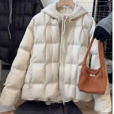 批发大码韩系针织连帽拼接羽绒服女<b class='q'>冬</b>季高级感新款简约保暖显瘦外套潮