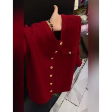 批发新年穿搭红色高级感针织开衫女冬季新款大码胖MM复古时尚外穿毛衣