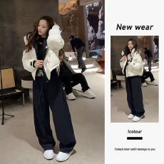 批发2026巨好看冬装短款<b class='q'>羽绒服</b>女冬季新款韩系连帽宽松保暖小个子外套