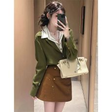 批发大码秋冬轻熟风套装女法式小众洋气上衣复古显瘦不撞款短裙两件套