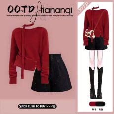 批发高级感气质软糯圆领毛衣女秋冬季挂脖飘带针织衫亮片毛呢短<b class='q'>裤</b><b class='q'>套装</b>