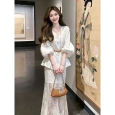 批发2026<b class='q'>春</b>夏新中式国风巨好看V领灯笼袖上衣搭配网纱鱼尾半身裙套装