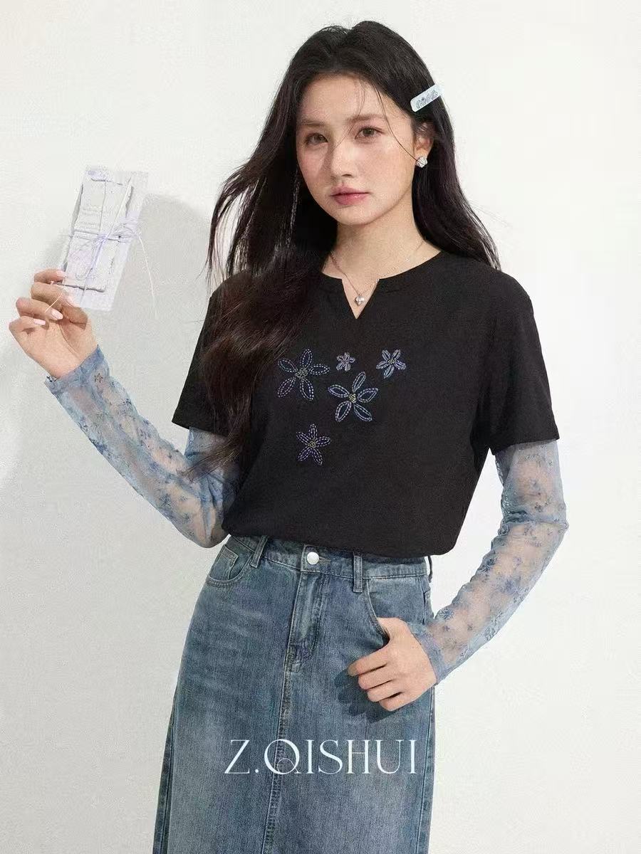 한 부서 캐주얼 바람 라운드 넥 긴팔 티셔츠 여성 2026 새로운 여름 페이크 레이어드 배색 디자인 센스 품격 맨위