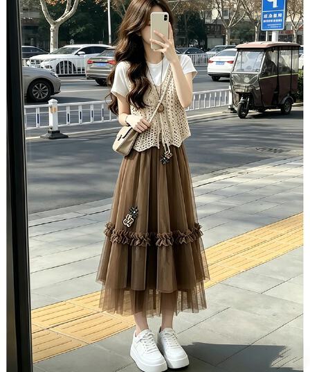 프랑스식 느긋한 바람 패션 외국 가스 세트 여성 여름 홀로우 아웃 블라우스 미니멀리즘 티셔츠 코디 반신 스커트 3종 세트