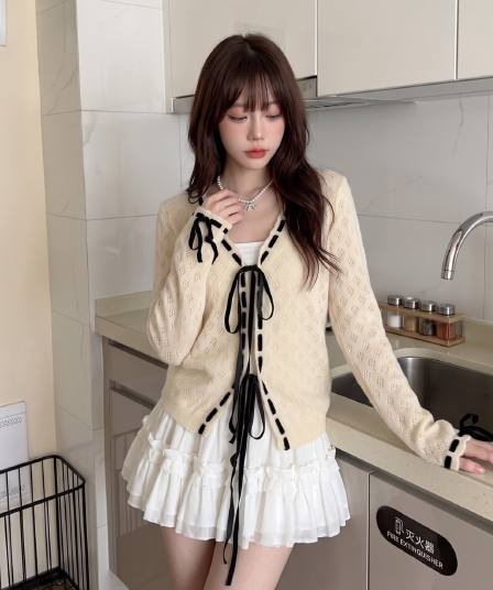 살구 색상 V넥 레이스업 긴팔 스웨터 오픈 가디건 여성 가을 한국 스타일 핫걸 바람 루즈핏 다용도 몸매 가꾸기 슬림해 보이는 맨위