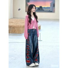 批发大码秋季气质套装女绝美<b class='q'>甜美</b>风针织毛衣搭配减龄小众牛仔裤两件套