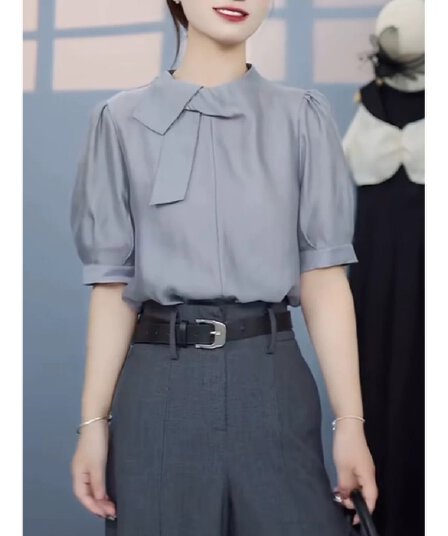 패션 고급 센스 나비 매듭 반팔 셔츠 회색 맨위 여성 여름 새로운 루즈핏 슬림해 보이는 외국 가스 연령 감소 티셔츠