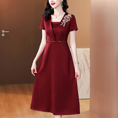 批发醋酸礼服婚礼妈妈礼服2026新款高端喜婆婆婚宴装小个子连衣<b class='q'>裙</b>