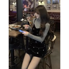 批发小香风富家千金黑色丝绒吊带连衣裙<b class='q'>女</b>气质名媛春季2025新款套装裙