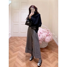 批发2025秋冬新款韩系设计感打底衫叠穿黑色毛衣<b class='q'>千鸟格</b>阔腿裤三件套