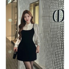 批发SZA雪夜繁星冬季新款高级感气质内搭<b class='q'>上衣</b>+吊带连衣裙套装