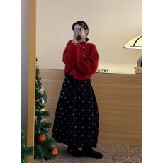 秋冬搭配一整套韩系圣诞新年穿搭红色针织毛衣上波点半身裙两件套