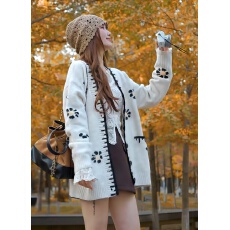 批发花朵毛衣<b class='q'>韩版</b>宽松花朵撞色温柔风针织毛衣外套