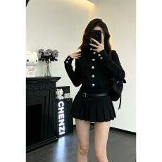 批发韩系氛围感黑色收腰显瘦短<b class='q'>裙</b>时髦洋气半高领针织连衣<b class='q'>裙</b>