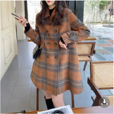 批发<b class='q'>秋</b>冬格子毛呢大衣女2025<b class='q'>秋</b>冬新款韩系小个子娃娃领中长款毛