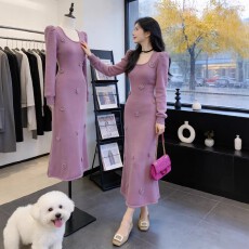 批发法式紫色针织连衣<b class='q'>裙</b>女2025秋冬新款高级感泡泡袖收腰显瘦洋气长<b class='q'>裙</b>