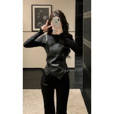 批发pu皮拼接<b class='q'>假两件</b>设计感长袖T恤女秋冬显瘦时尚打底衫上衣＋裤套装