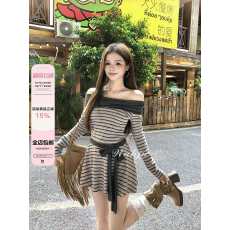 批发画解WAHJU撞色条纹张元英<b class='q'>同款</b>韩系一字肩长袖条纹<b class='q'>连衣裙</b>