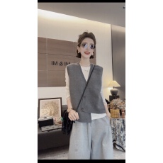 批发<b class='q'>春</b>季新款气质百搭针织马甲