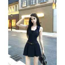 批发画解WAHJU4/23 20:00PM夏季新品设计感收腰显瘦无袖连衣<b class='q'>裙</b>