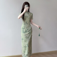 批发绿色送考<b class='q'>旗袍</b>女夏季年轻款高端<b class='q'>长款</b>日常改良高考中考绿灯